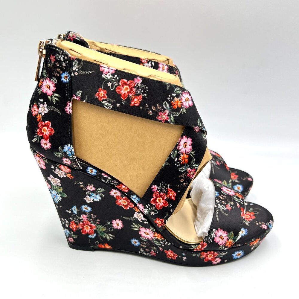Jessica Simpson Womens Size 8.5 Jinxxi Black Floral Flower Wedges Sandals Shoes